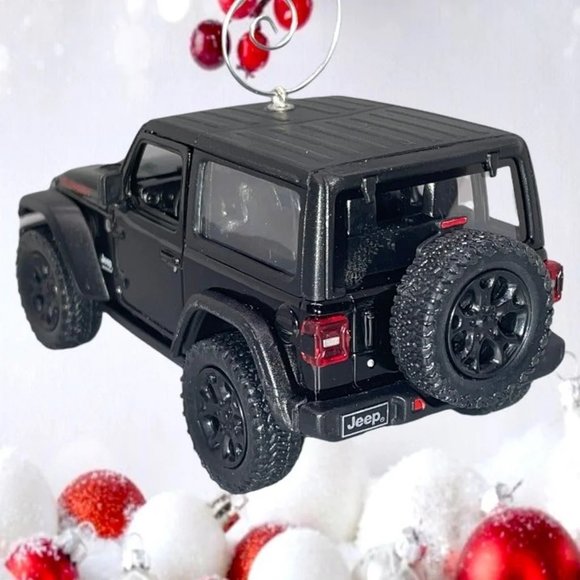 2018 19 Black Jeep Wrangler Rubicon 5" Scale 1/34 Christmas Tree Ornament - Picture 8 of 8